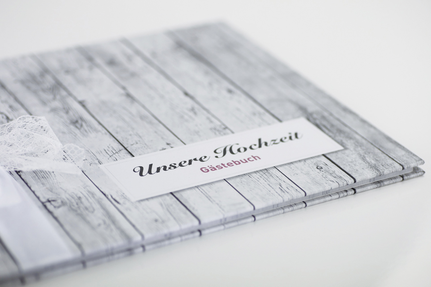Gästebuch - Holz (mit Blanko Seiten)